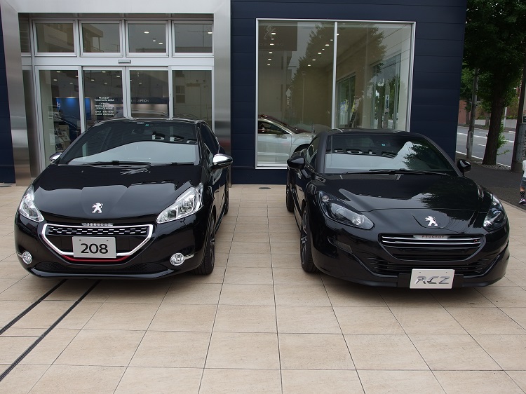 "208GTi & RCZ R TEST DRIVE"