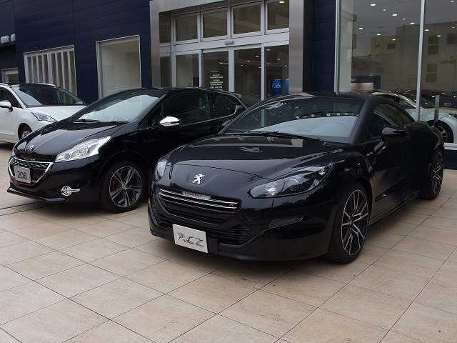 "208GTi & RCZ R TEST DRIVE"