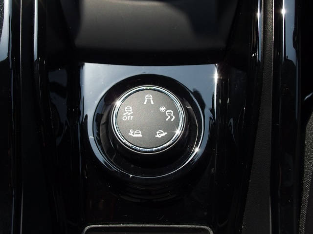 " Peugeot 2008 GT Line 6AT F/L RHD "