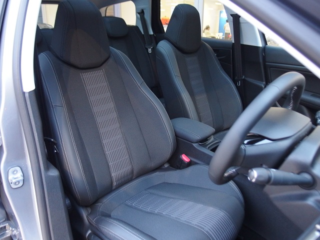 " Peugeot 308SW BlueHDi FL PGR. EAT6 "