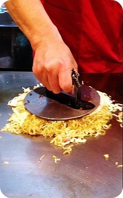 おなかがすいたら あっチッチ！