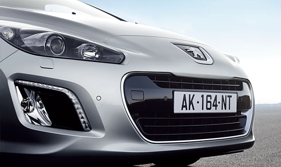 PEUGEOT308