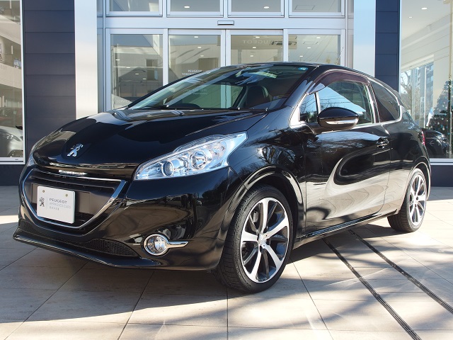 認定中古車入荷情報