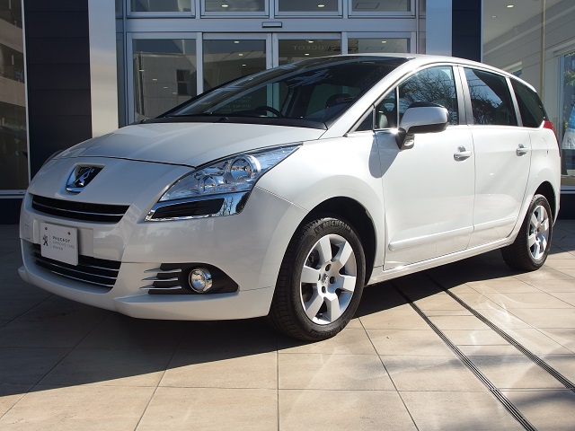 認定中古車入荷情報