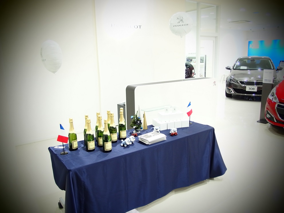 ♪　4th Anniversary クリスマスフェア開催　♪