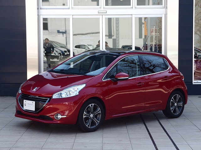 認定中古車入荷情報