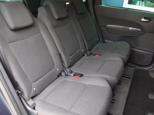 認定中古車の5008！