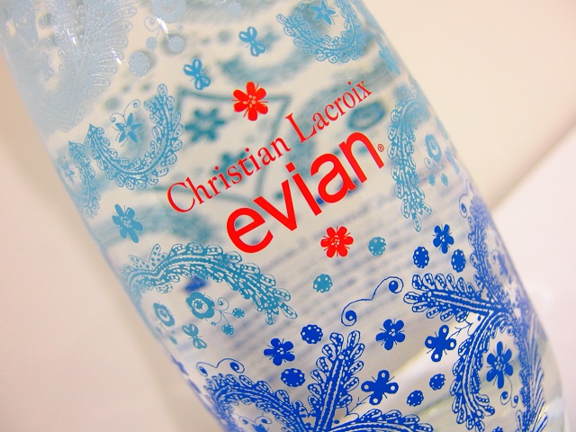 evianのデザイナーズボトル！