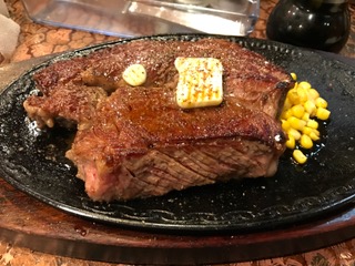 七尾、400ｇを食す