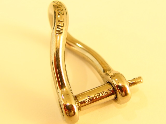 「ツイスト　シャックル」