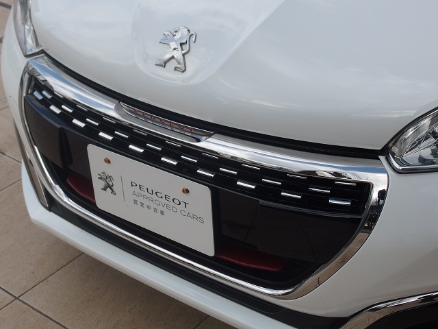 " Peugeot 208 GTi 6MT RHD F/L "