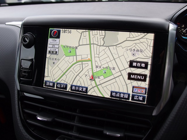 " Peugeot 2008 CROSSCITY "