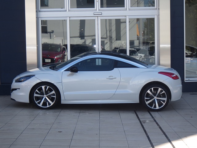 " Peugeot RCZ GT Line RHD 6AT "