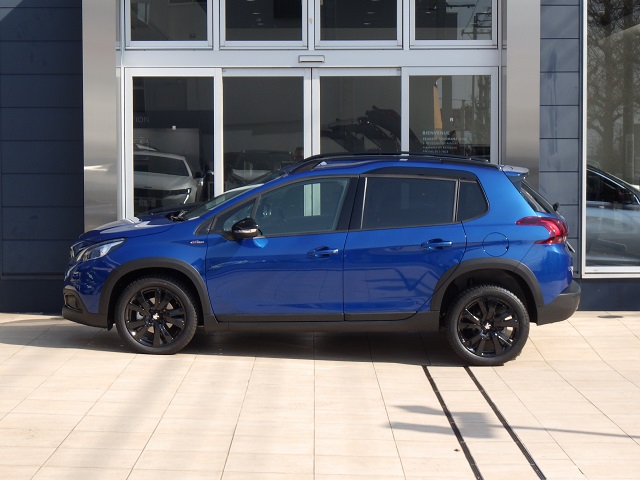 " Peugeot 2008 GT LINE BLACK PACK (6AT) "