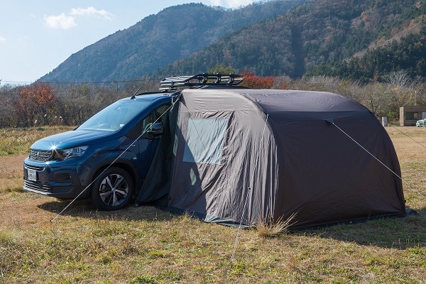 プジョーのカーサイドタープがリニューアル🎵