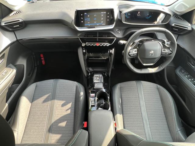 認定中古車のご紹介です🚗