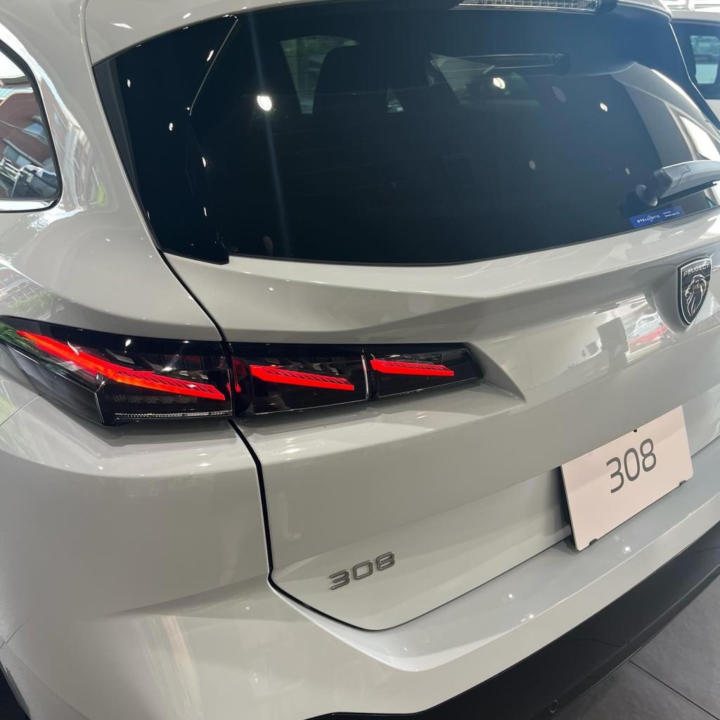 ショールーム　展示車両のご紹介✨