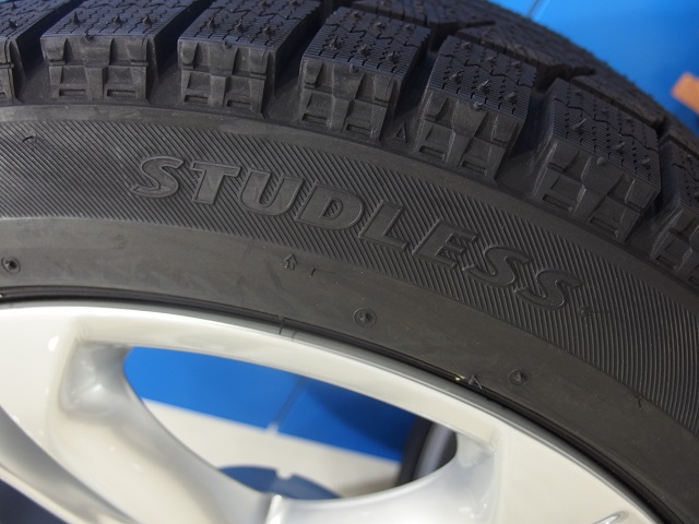 私はよく『スベる』のですが、コレはなかなか滑りません。