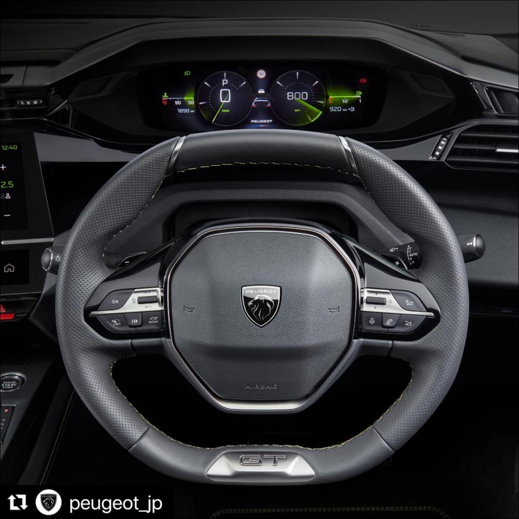 🟢NEW PEUGEOT 308🟢格段の進化を遂げた プジョー独自のi-Cockpit